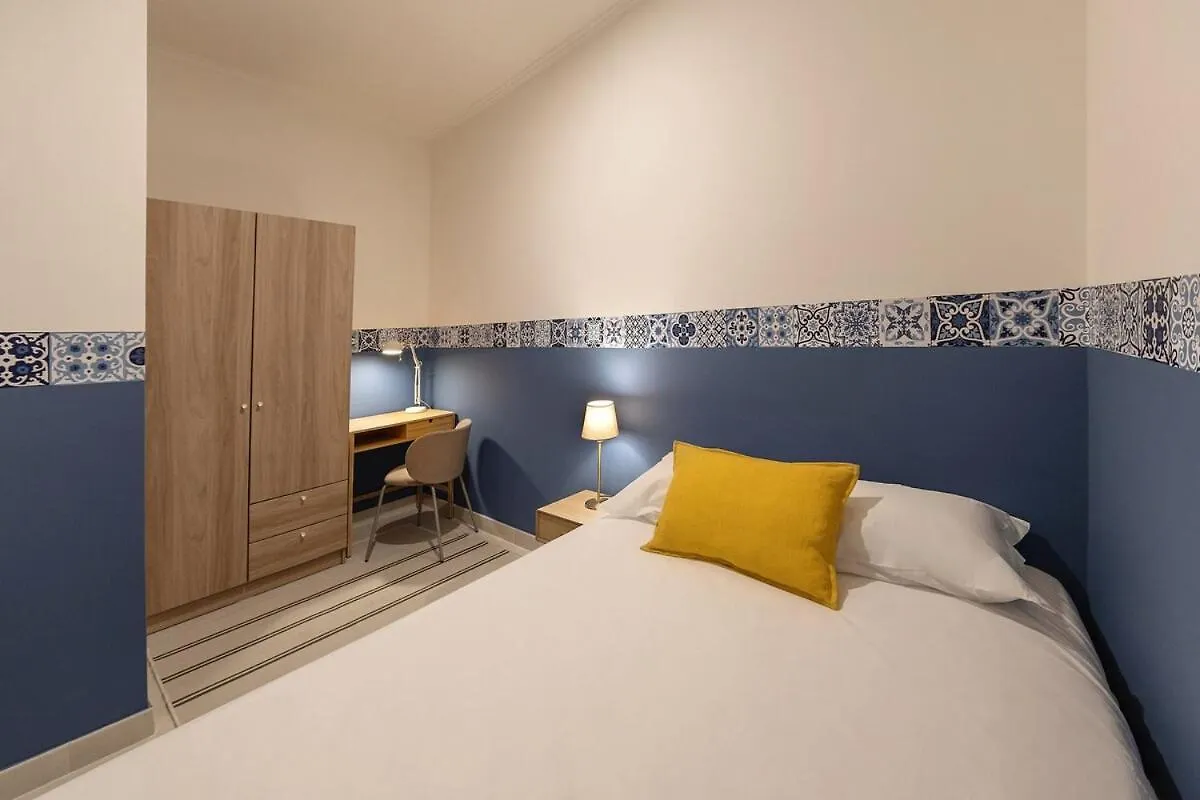 Anjos 55A-Two Beds Designer Apt Lisbona 0*,  Portogallo